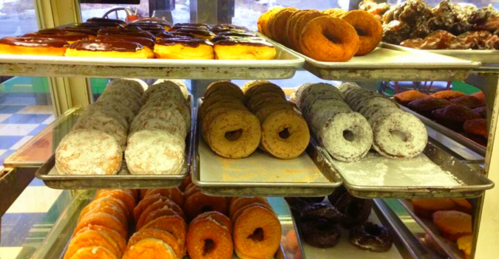 The Best Doughnuts in Connecticut Are Hiding in These Small Towns