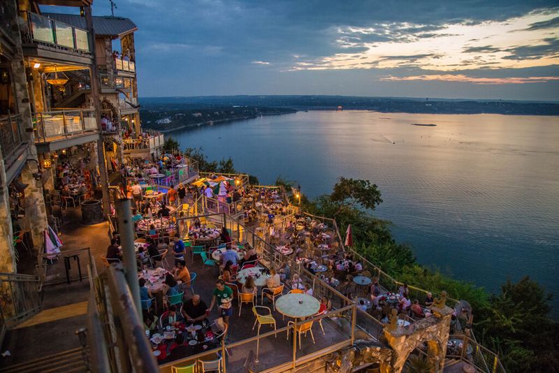The Oasis on Lake Travis – Austin