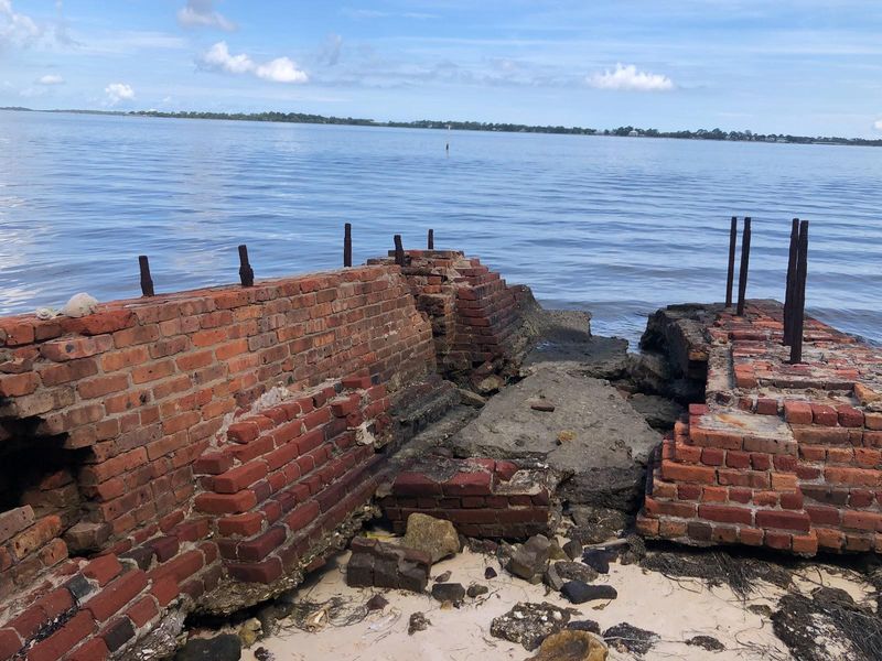 Paddle to Atsena Otie Key's Ghost Town