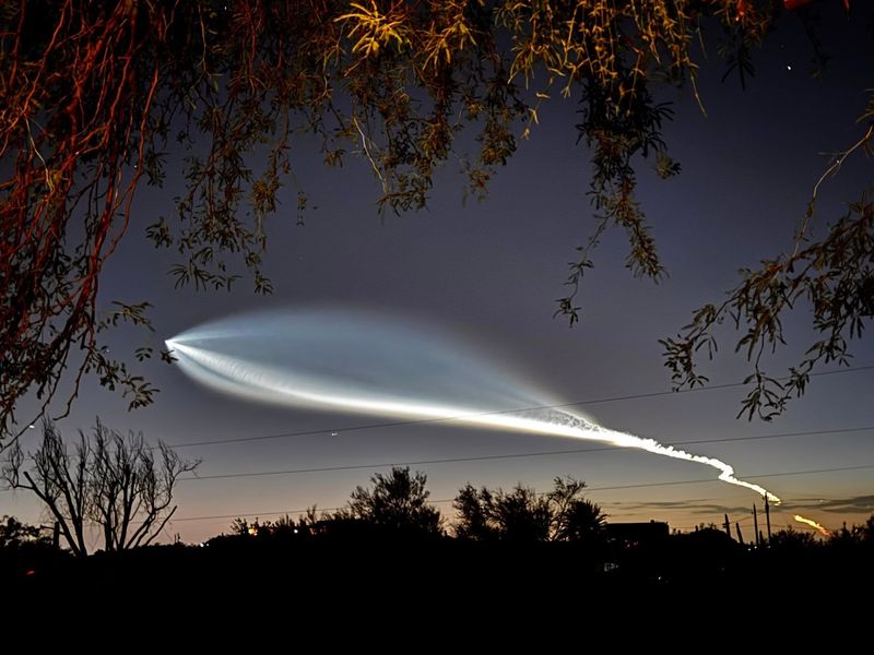 Rocket Exhaust Illumination