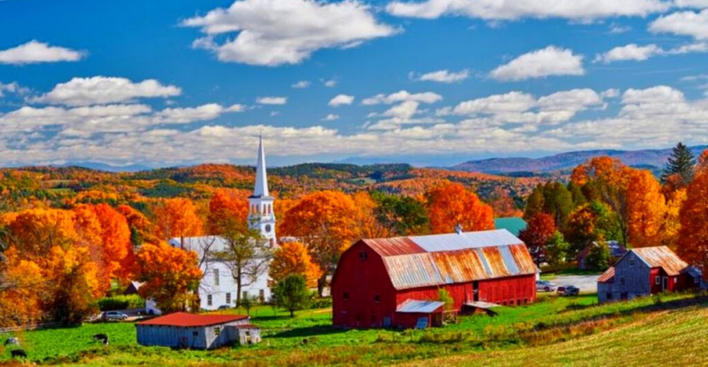 The Underrated New England Towns Worth Visiting This Fall