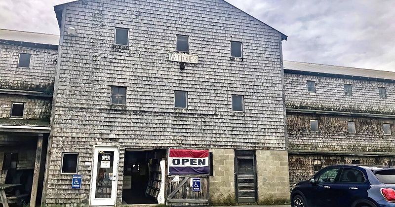 It's Maine's Largest Bookstore