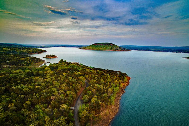 Greers Ferry Lake's Crystal Waters