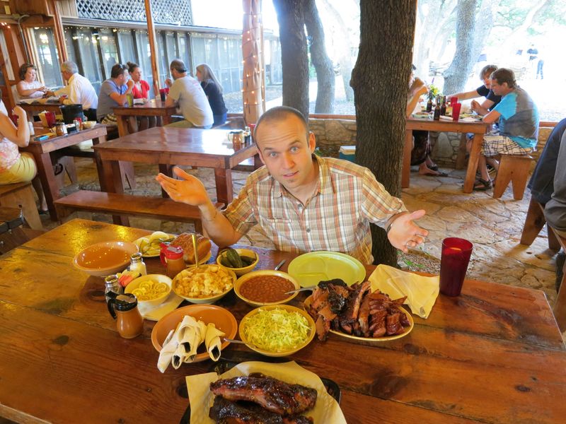 A Legendary BBQ Pit Since 1967