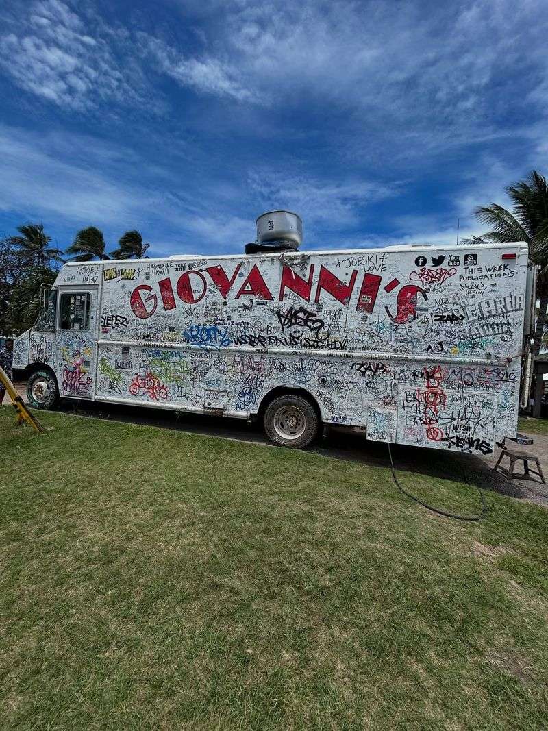 Giovanni's Shrimp Truck — O'ahu North Shore