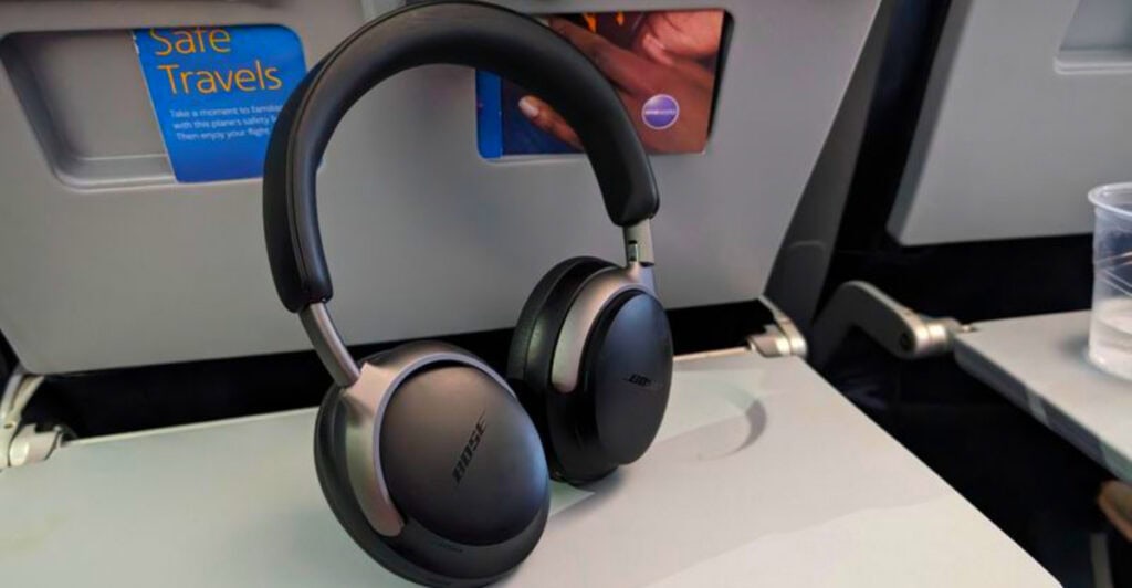 Top 15 Noise-Cancelling Headphones That Make Flying Stress-Free