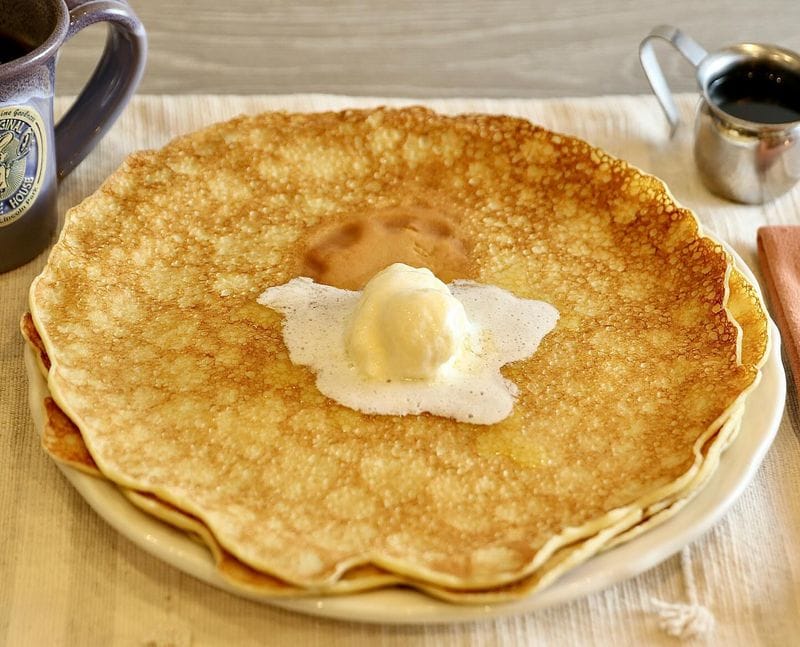 Golden Nugget Pancake House: 24-Hour Western-Themed Breakfast Bonanza