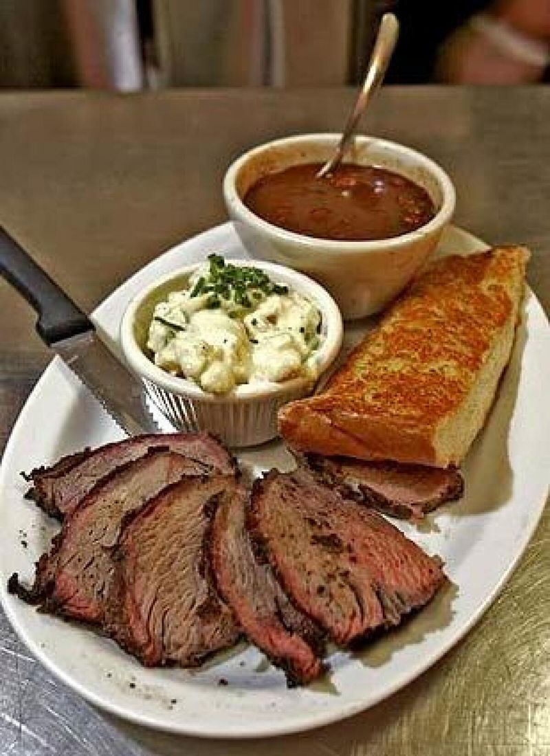 Santa Maria, California (Tri-Tip over Red Oak)