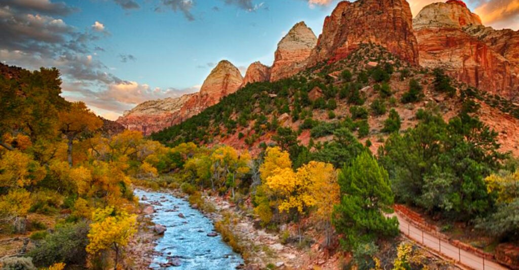 Where Red Rock Meets Golden Cottonwoods: Fall Magic in Utah