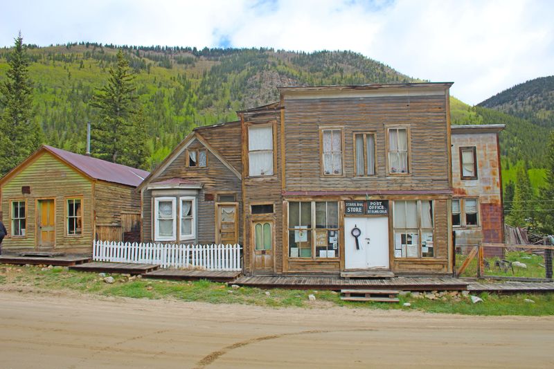 Explore the Ghost Town of St. Elmo