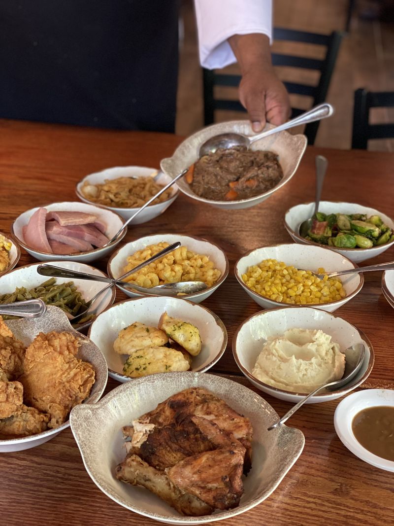 Aunt Granny's All-You-Care-To-Eat Buffet — Dollywood's Southern Star
