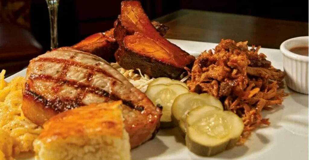 10 Classic American Restaurants Keeping Vintage Comfort Food Alive