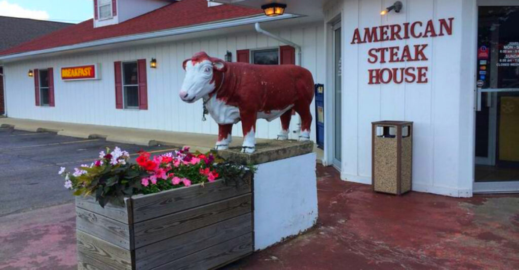 10 Missouri Steakhouses Where You Can Eat All You Want – and Every Bite’s a Winner