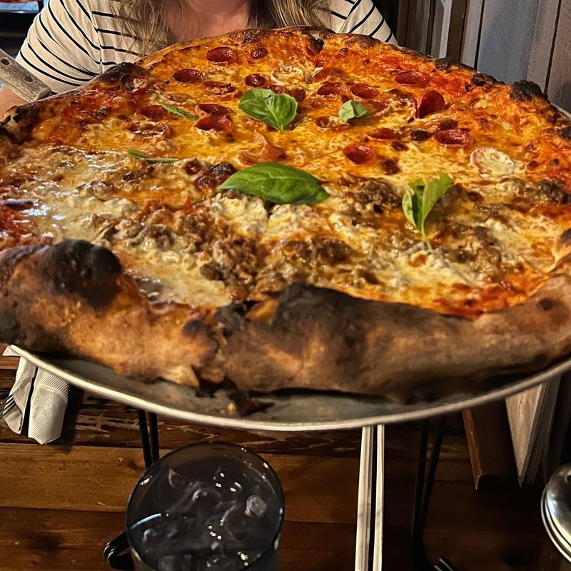 DeLuca's Pizza — Hot Springs