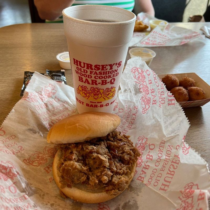 Hursey's Bar-B-Q – The Basic But Satisfying Sandwich