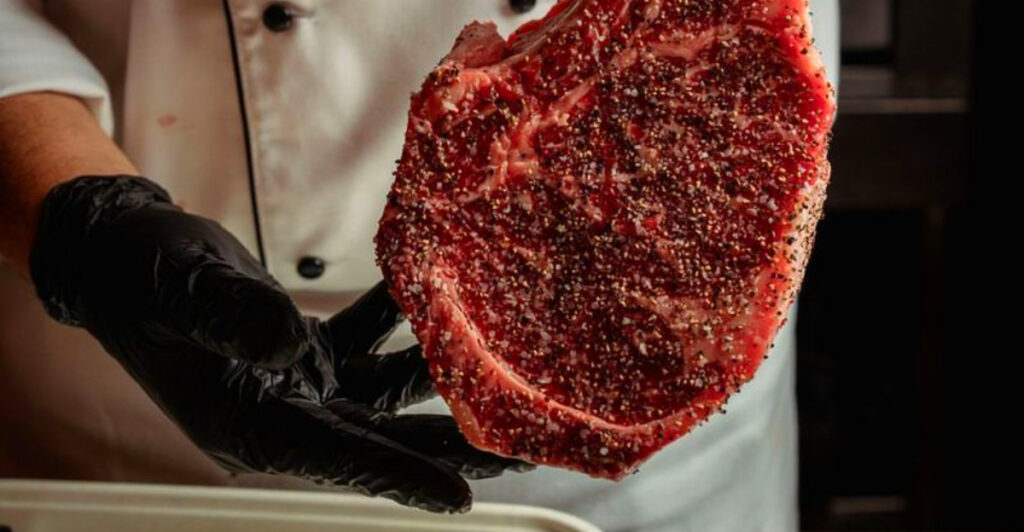 10 Texas Steakhouses That Are Pricey But Every Bite Proves They’re Worth It