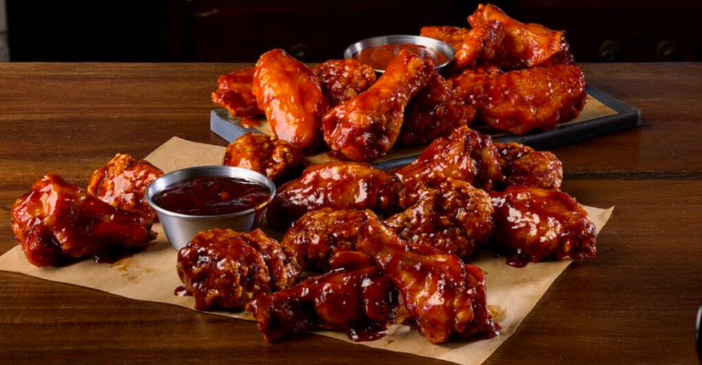 10 U.S. Restaurant Chains With the Best Buffalo Wings