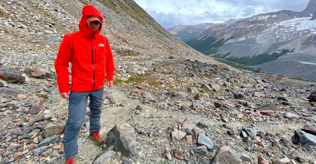 12 Best Winter Hiking Jackets of 2025 – Warm, Durable, and Adventure-Ready