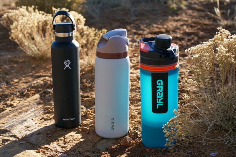 Reusable 1-Liter Water Bottle