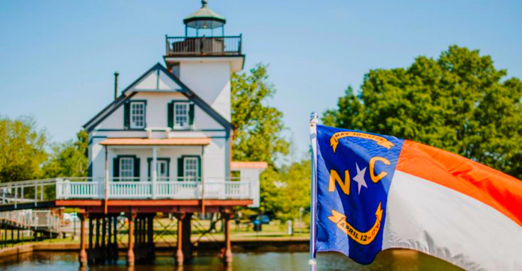 12 Charming North Carolina Towns Serving Up the Best Comfort Food Around
