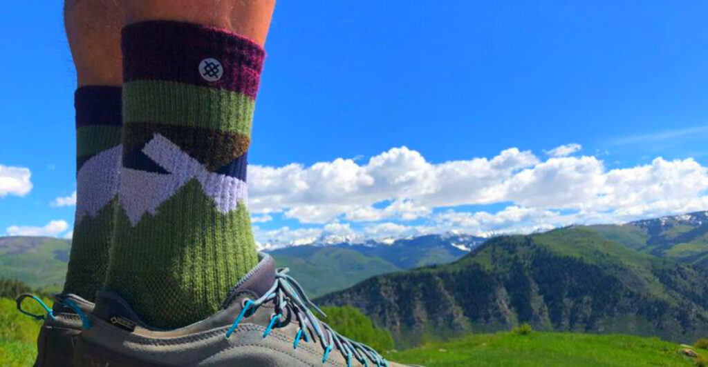13 Best Socks for Hiking Without Blisters