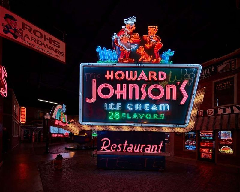 Howard Johnson's