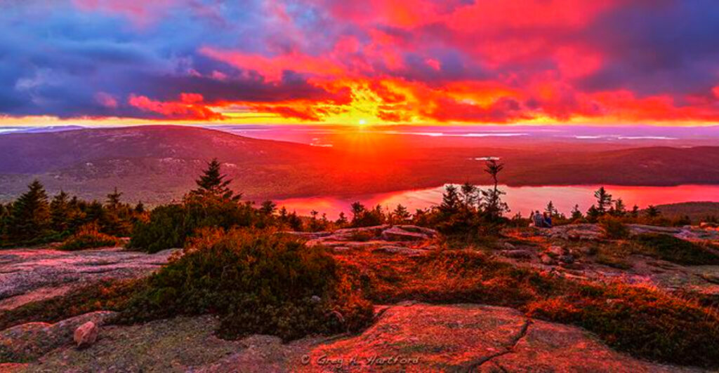 14 Fall Foliage Weekends Worth Planning Around Peak Color
