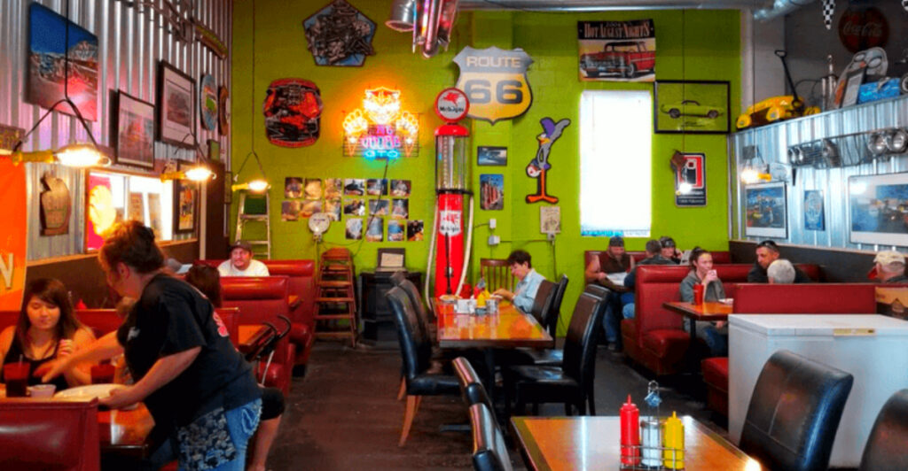 14 Small-Town Idaho Restaurants That Outsell Big Chains