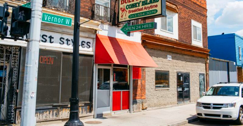15 Michigan Diners That Don’t Advertise but Stay Busy Year-Round