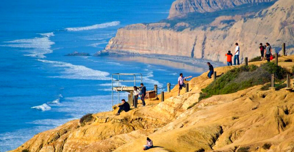 17 Can’t-Miss Winter Experiences in California’s Stunning Beach City