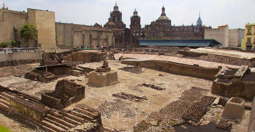 20 Hidden Corners of the World’s Oldest Cities You Can Still Visit