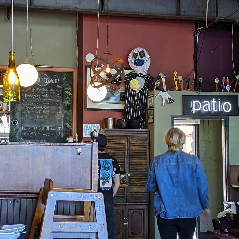 EastBurn Public House – TapRoom (Portland)