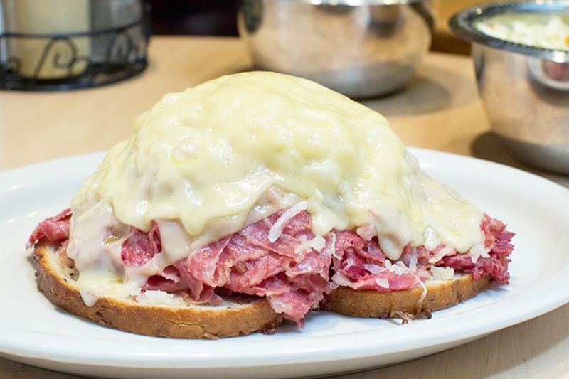 Sarge’s Delicatessen & Diner - Old-School Charm, 24/7 Flavor