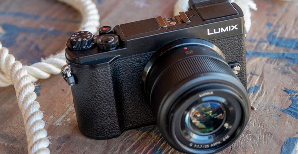 7 Best Travel Cameras with 5-Axis Image Stabilization in October 2025