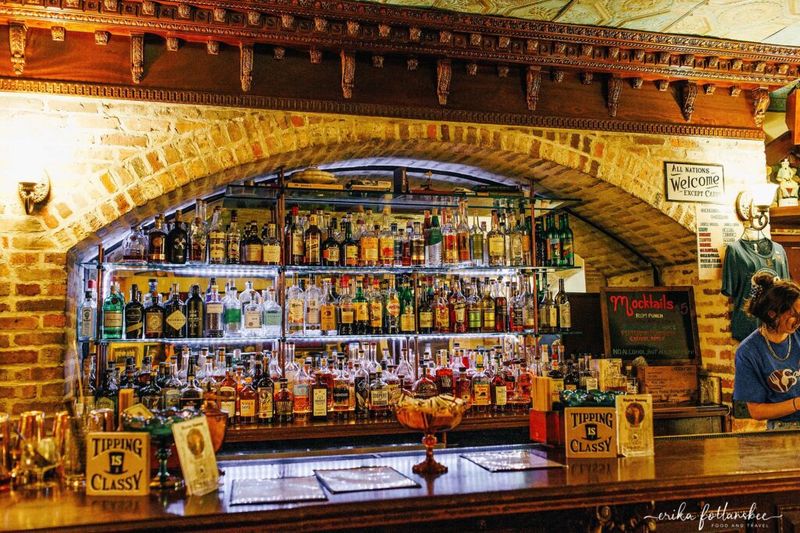 Savannah, Georgia — First Squares Food Tour