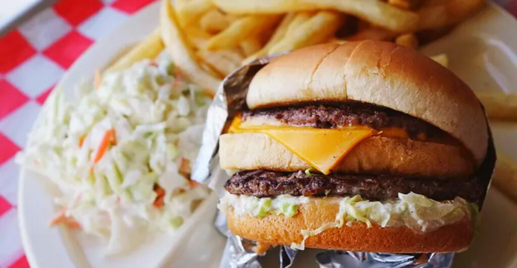 7 Indiana Burger Chains Locals Swear Are Worth the Road Trip