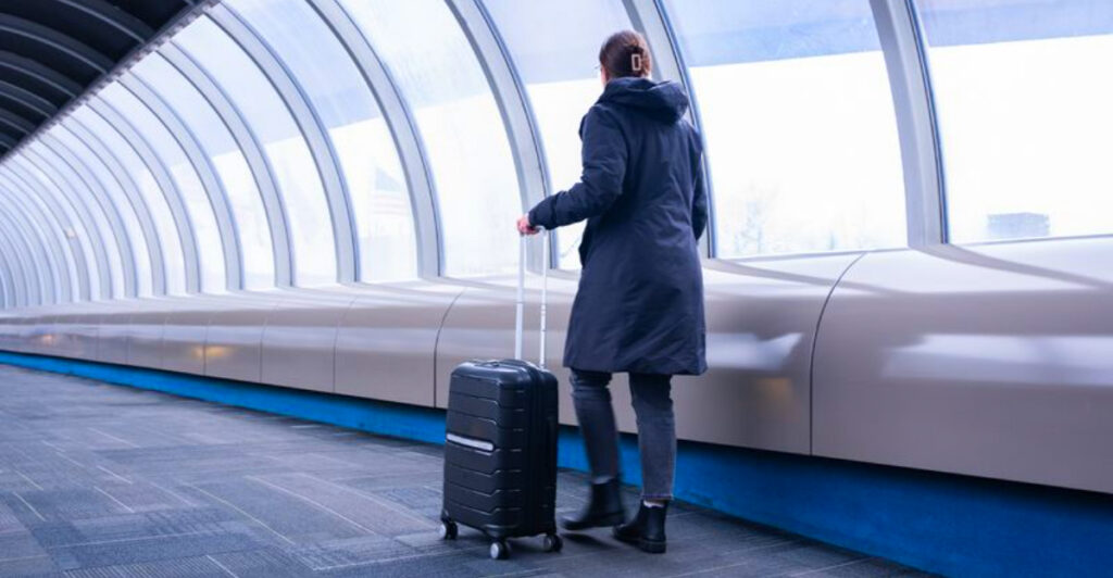 7 Most Reliable Carry-On Suitcases for Fall Getaways and Holiday Trips (2025)