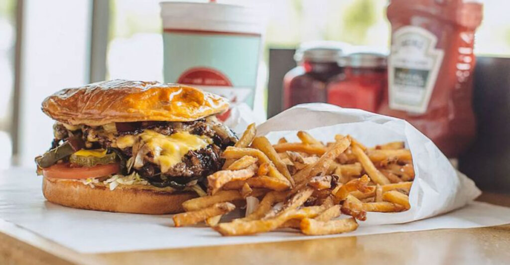 7 Must-Try Pastrami Burgers Across North Carolina Locals Swear By