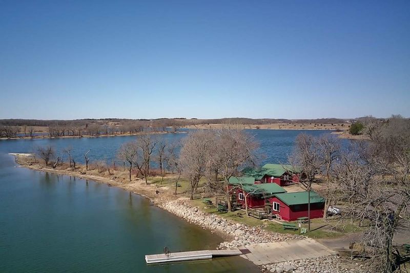 Lake City – Serenity on Roy Lake