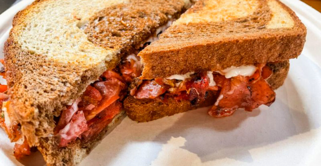 8 Hidden Vegan Cafes in Colorado You’d Never Expect