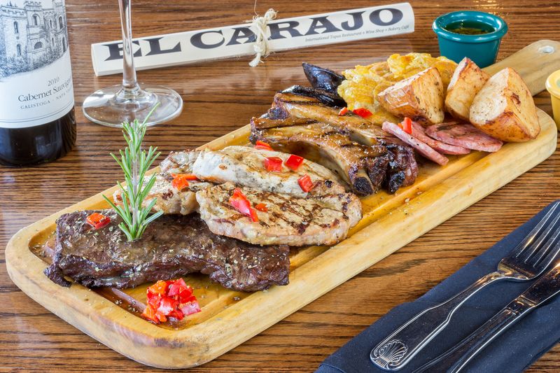 El Carajo International Tapas & Wines