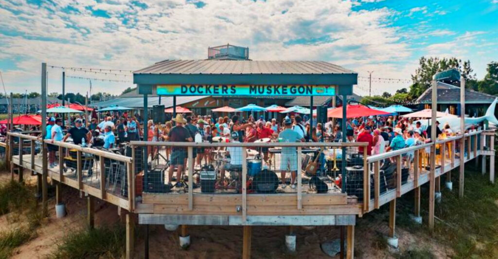 9 Great Lakes Fish Shacks Every Michigander Loves