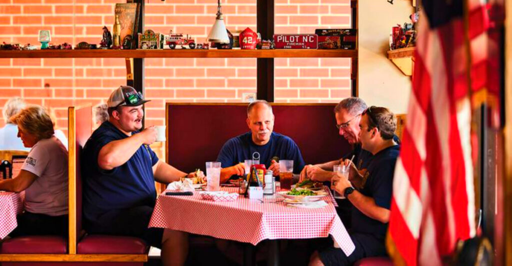 9 Tar Heel Breakfast Cafés That Feel Like a Warm Hug