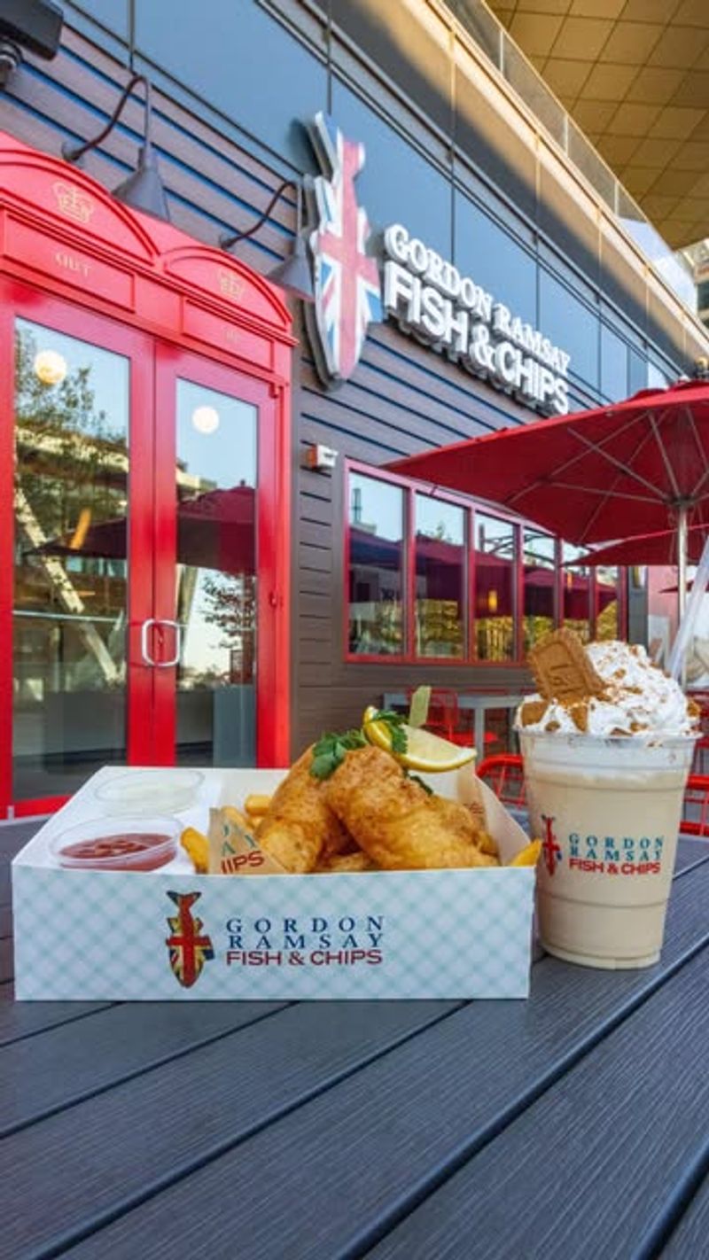 Gordon Ramsay Fish & Chips – The Wharf D.C. (Washington, D.C.)