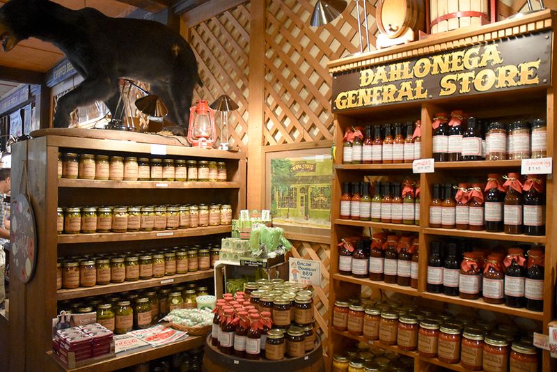 Quirky Vintage Fun While You Sip