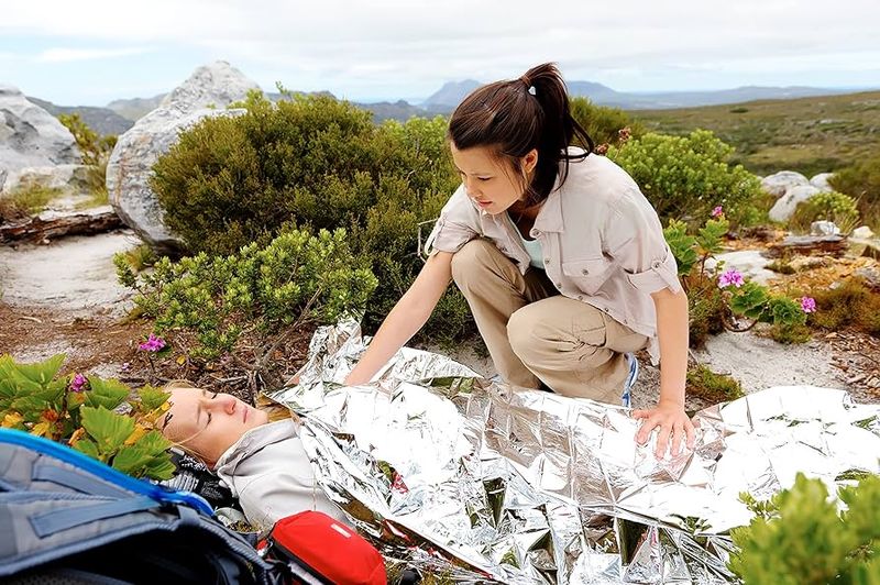 EVERLIT Survival Emergency Mylar Thermal Blanket