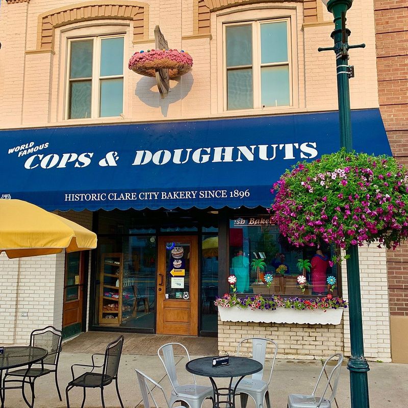 Cops & Doughnuts – Clare