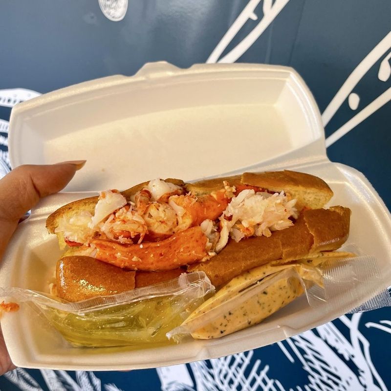 Knock Kneed Lobster