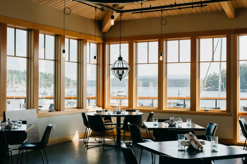 Downriggers (Friday Harbor – San Juan Island)