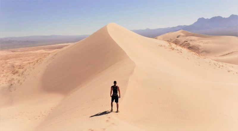 Mojave National Preserve & Kelso Dunes (I-15 or I-40) — 200–240 miles